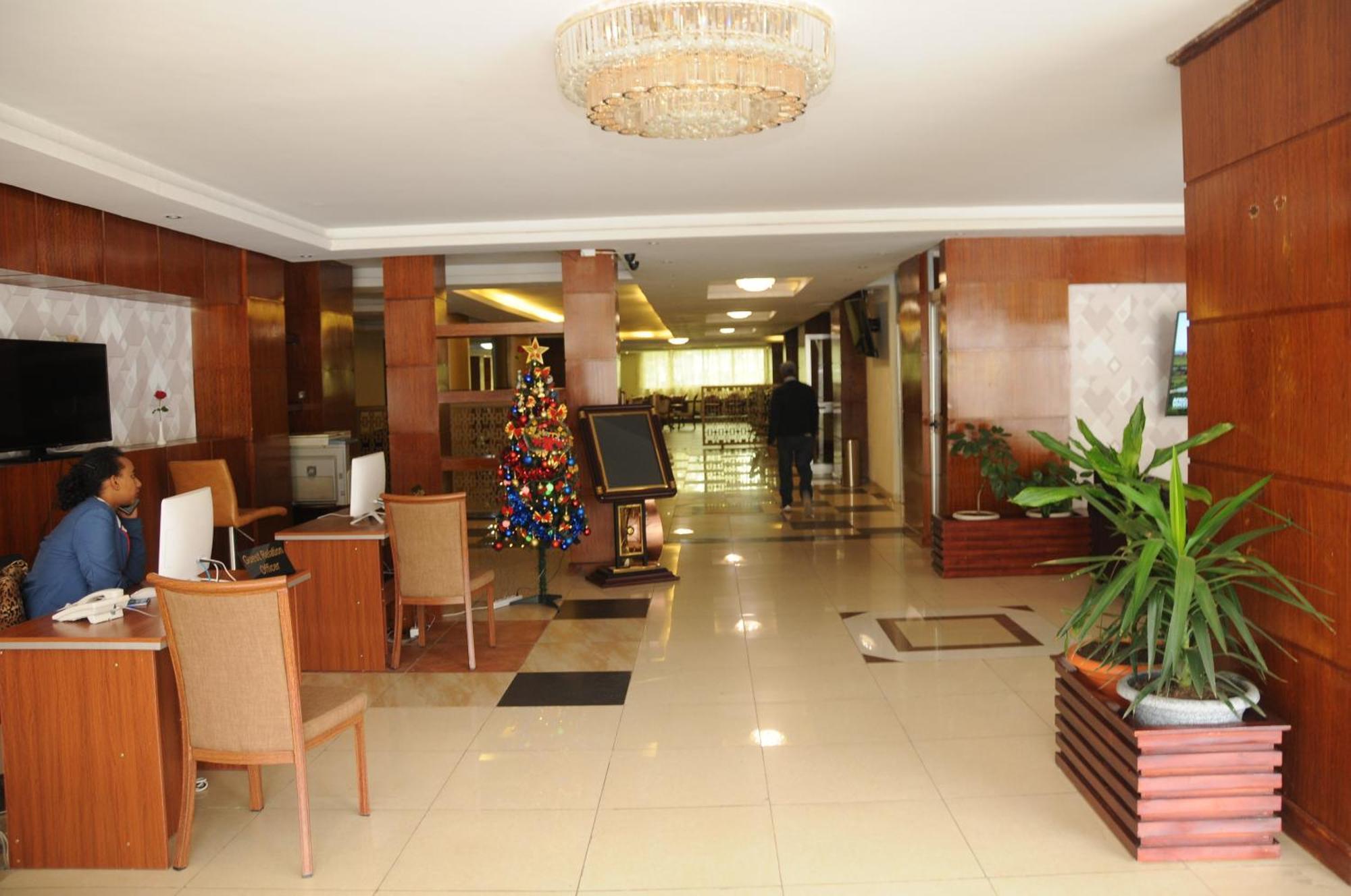 Melka International Hotel Addis Abeba Buitenkant foto